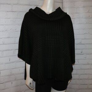 🖤💚🌀 Black & Green Poncho Sweater by FEVER (Size L/XL)